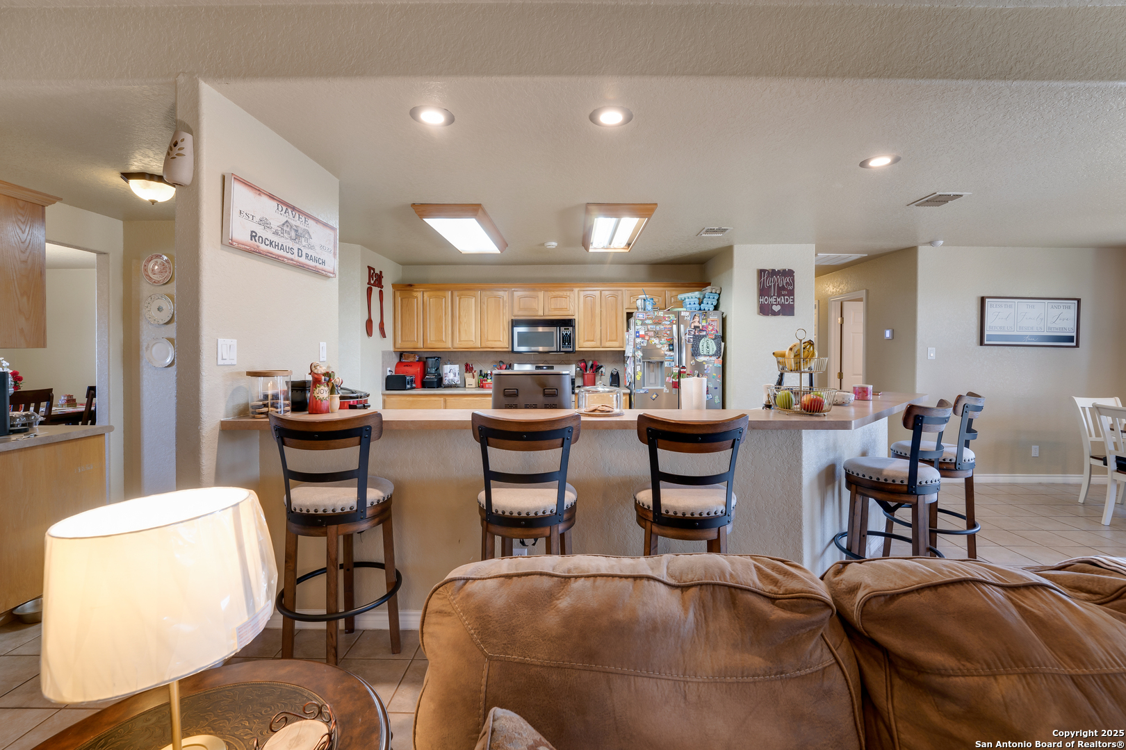 800 County Road 125 Elmendorf TX 78112