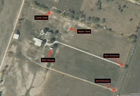 800 County Road 125 Elmendorf TX 78112