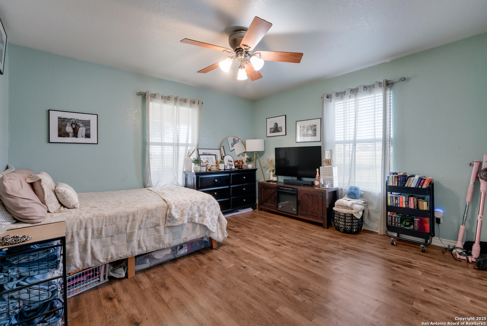 800 County Road 125 Elmendorf TX 78112