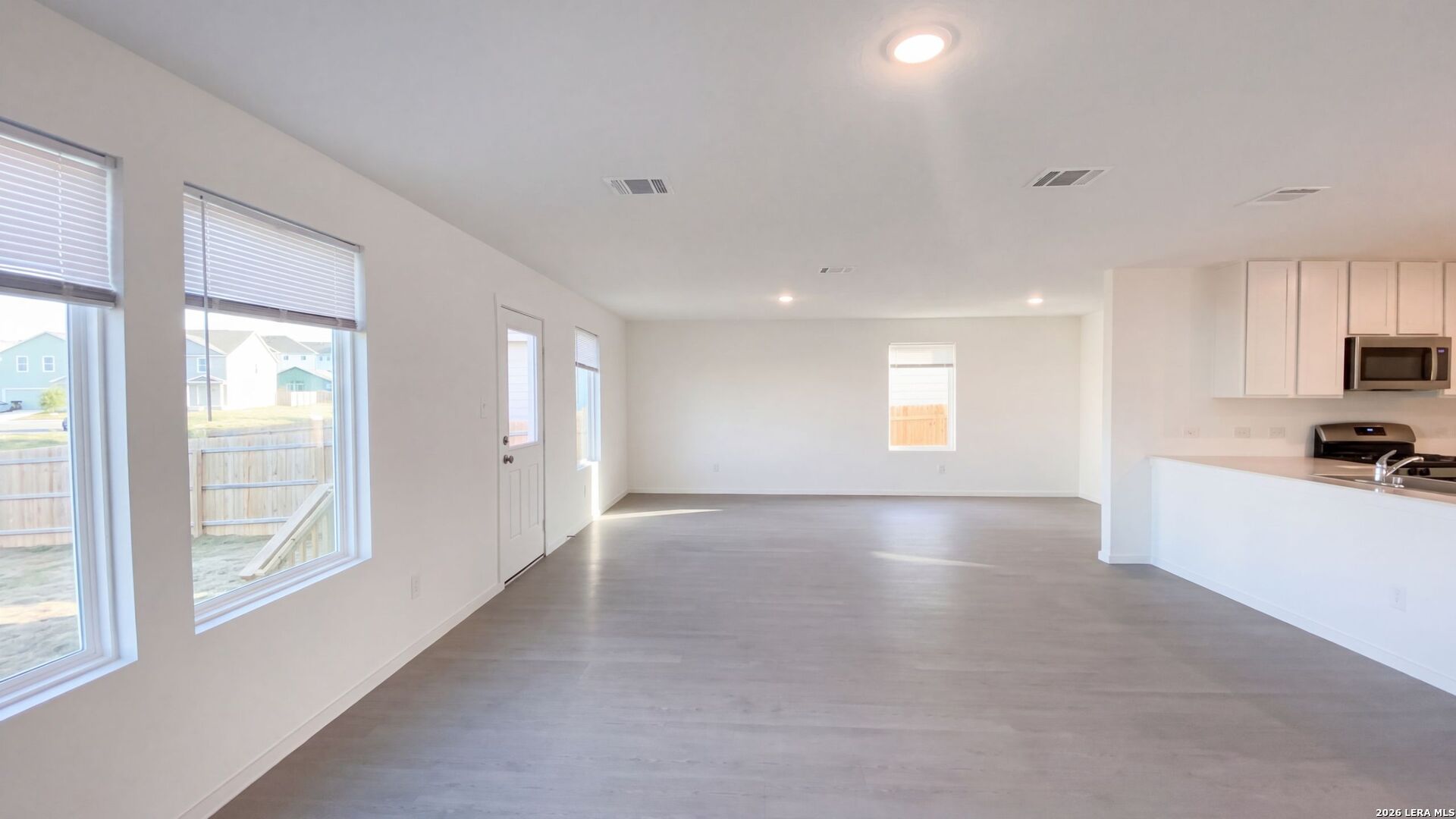 618 Paul Canyon San Antonio TX 78253