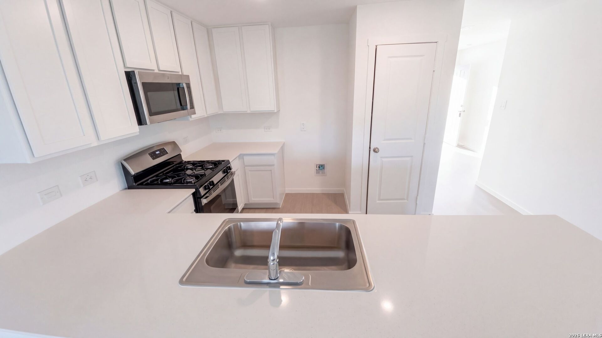 618 Paul Canyon San Antonio TX 78253