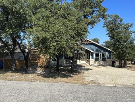 1477 Ramble Hills Canyon Lake TX 78133