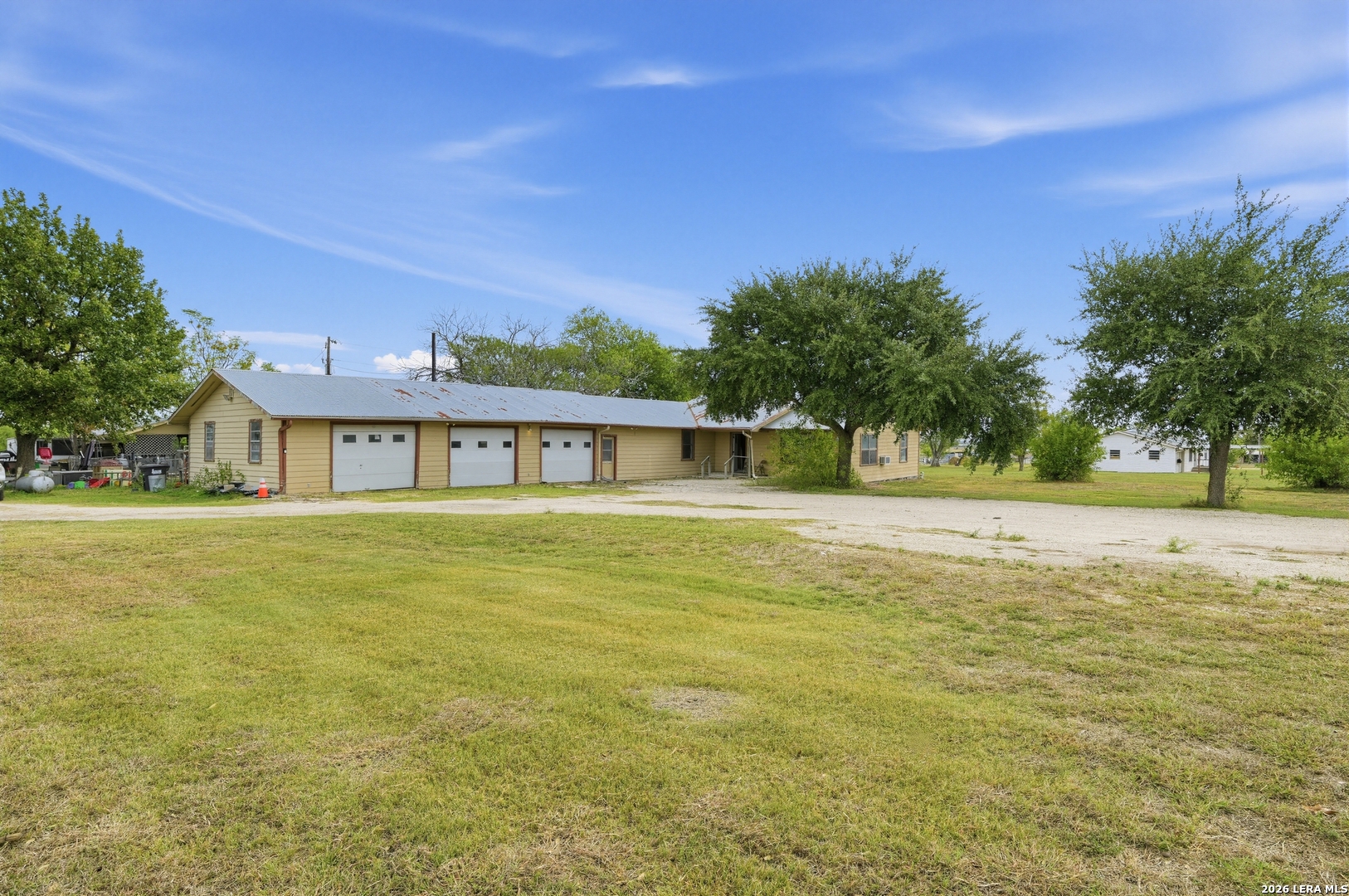 1021 Marion Marion TX 78124