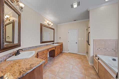 225 Skye Drive Kerrville TX 78028
