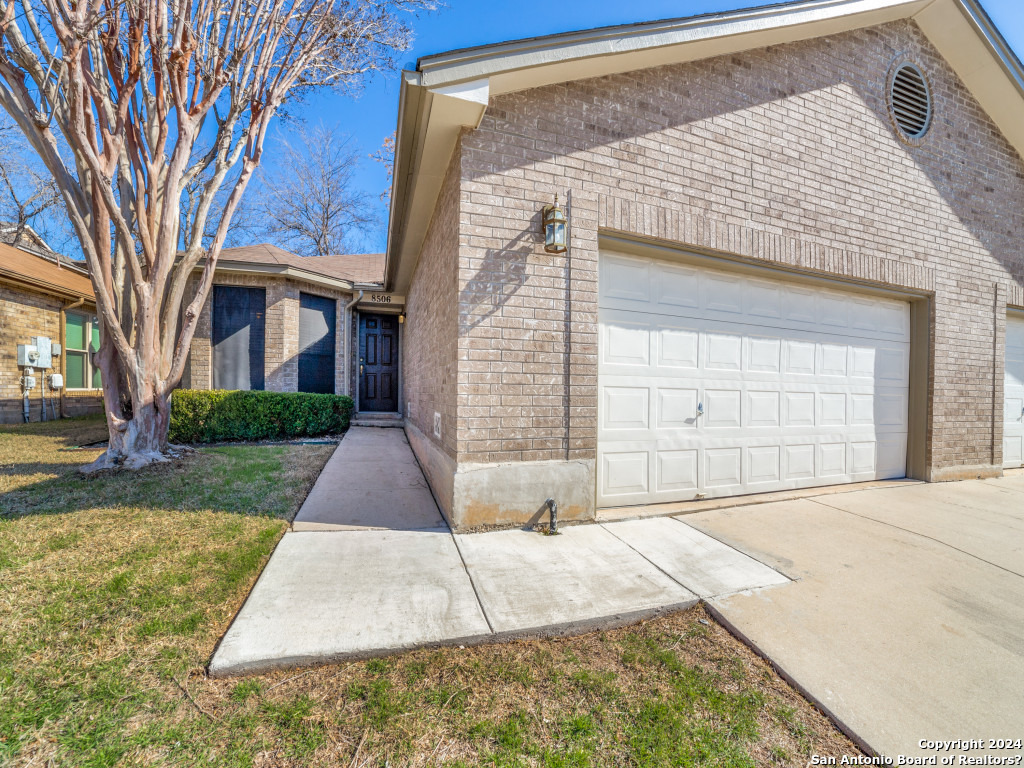 8506 Sir Galahad San Antonio TX 78240