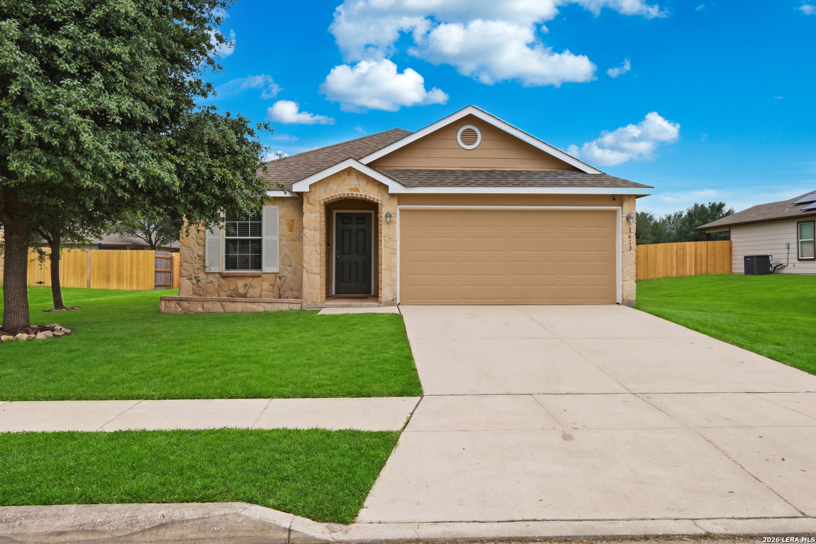 3613 Lazy Diamond Selma TX 78154