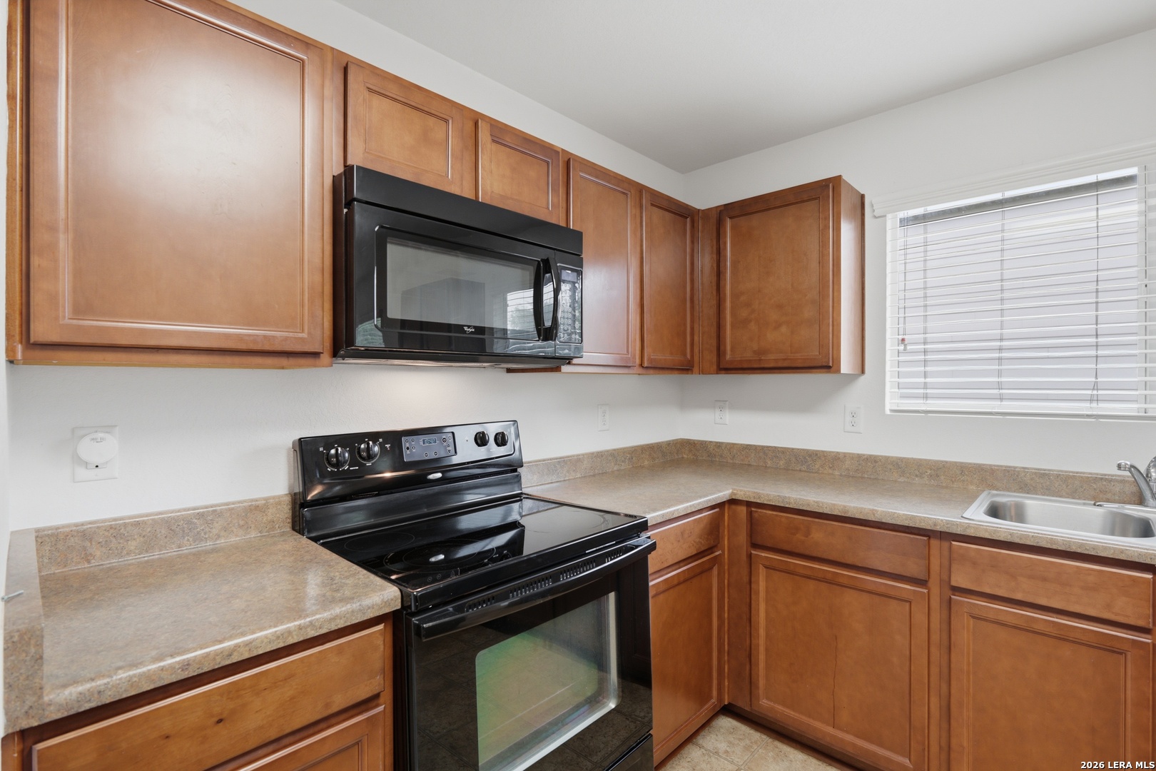 3613 Lazy Diamond Selma TX 78154