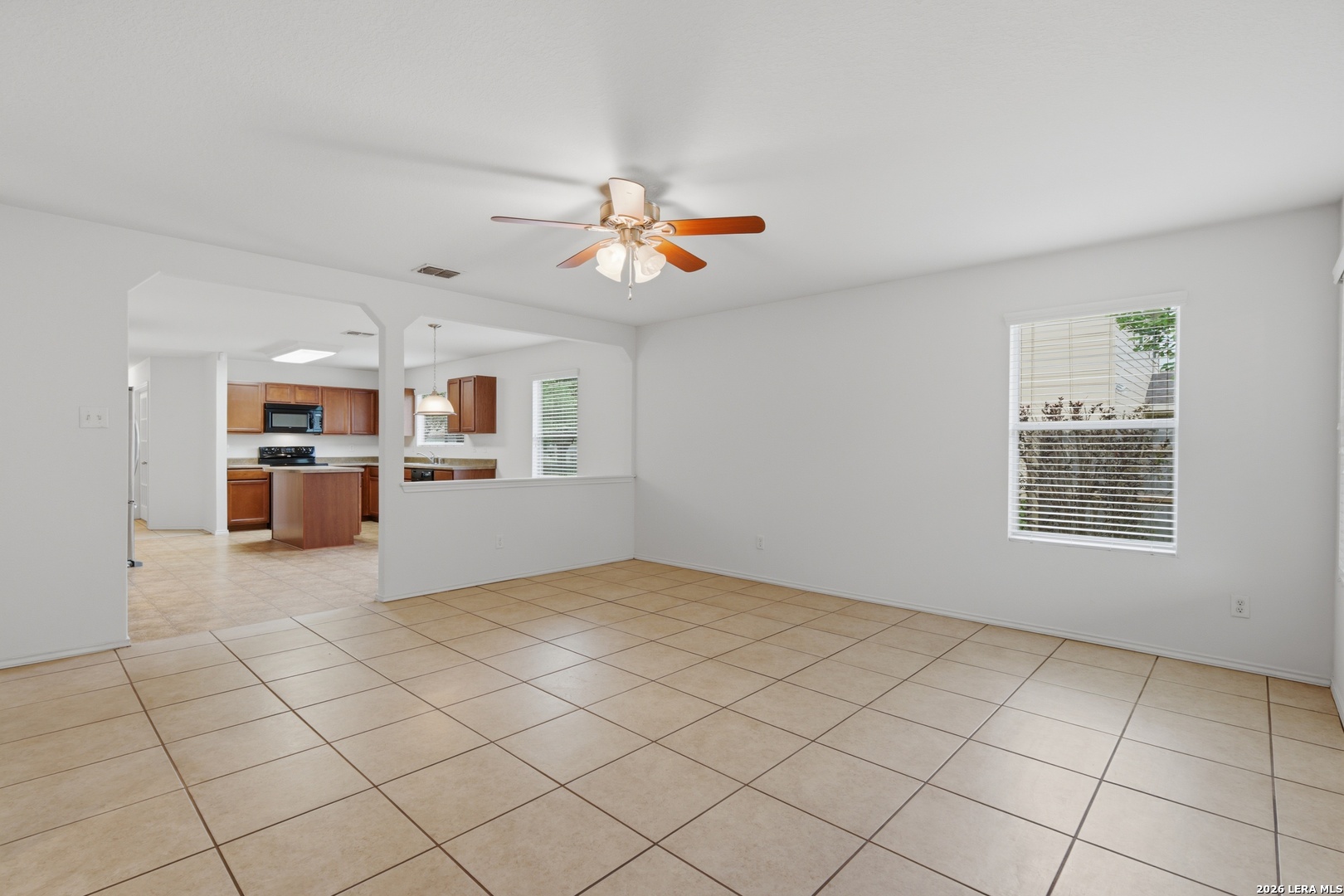 3613 Lazy Diamond Selma TX 78154