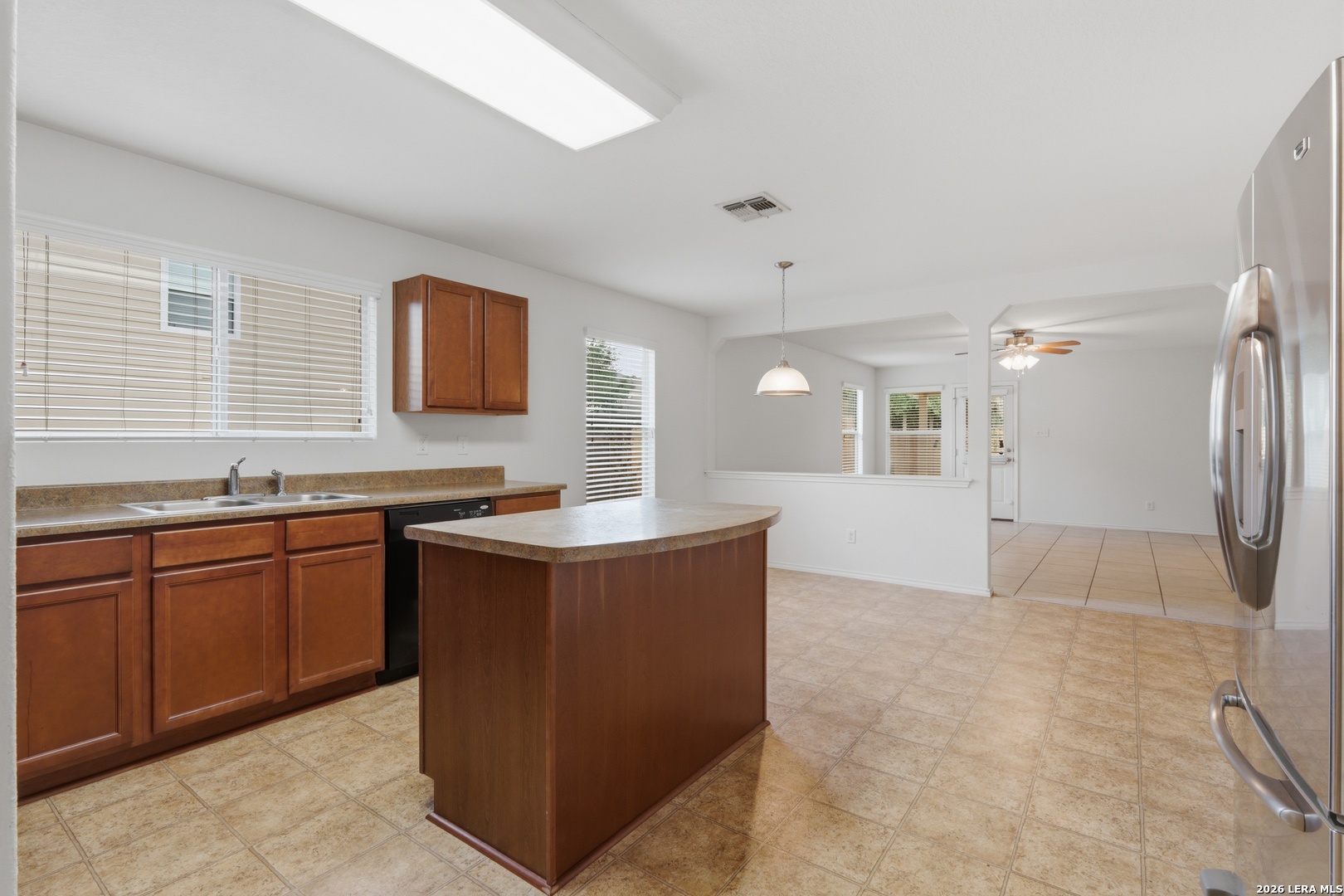 3613 Lazy Diamond Selma TX 78154