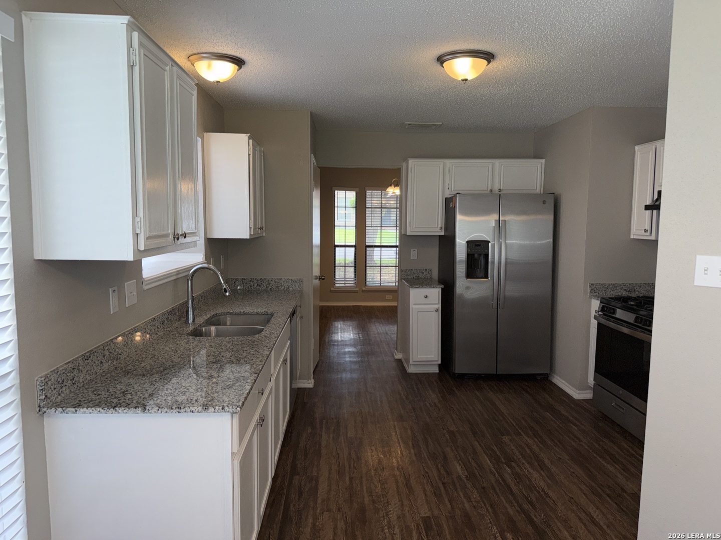 5223 Fawn Lake San Antonio TX 78244