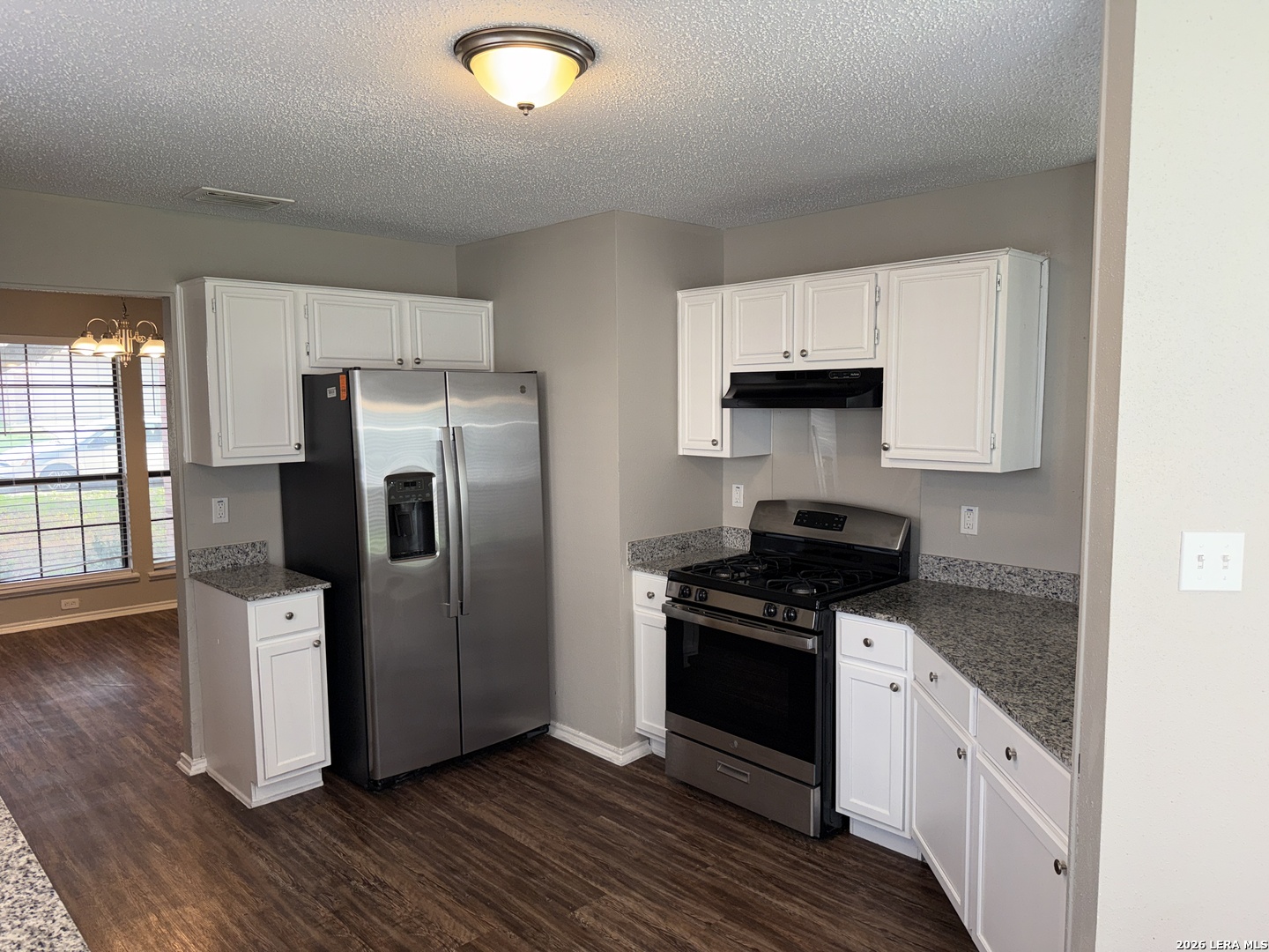 5223 Fawn Lake San Antonio TX 78244