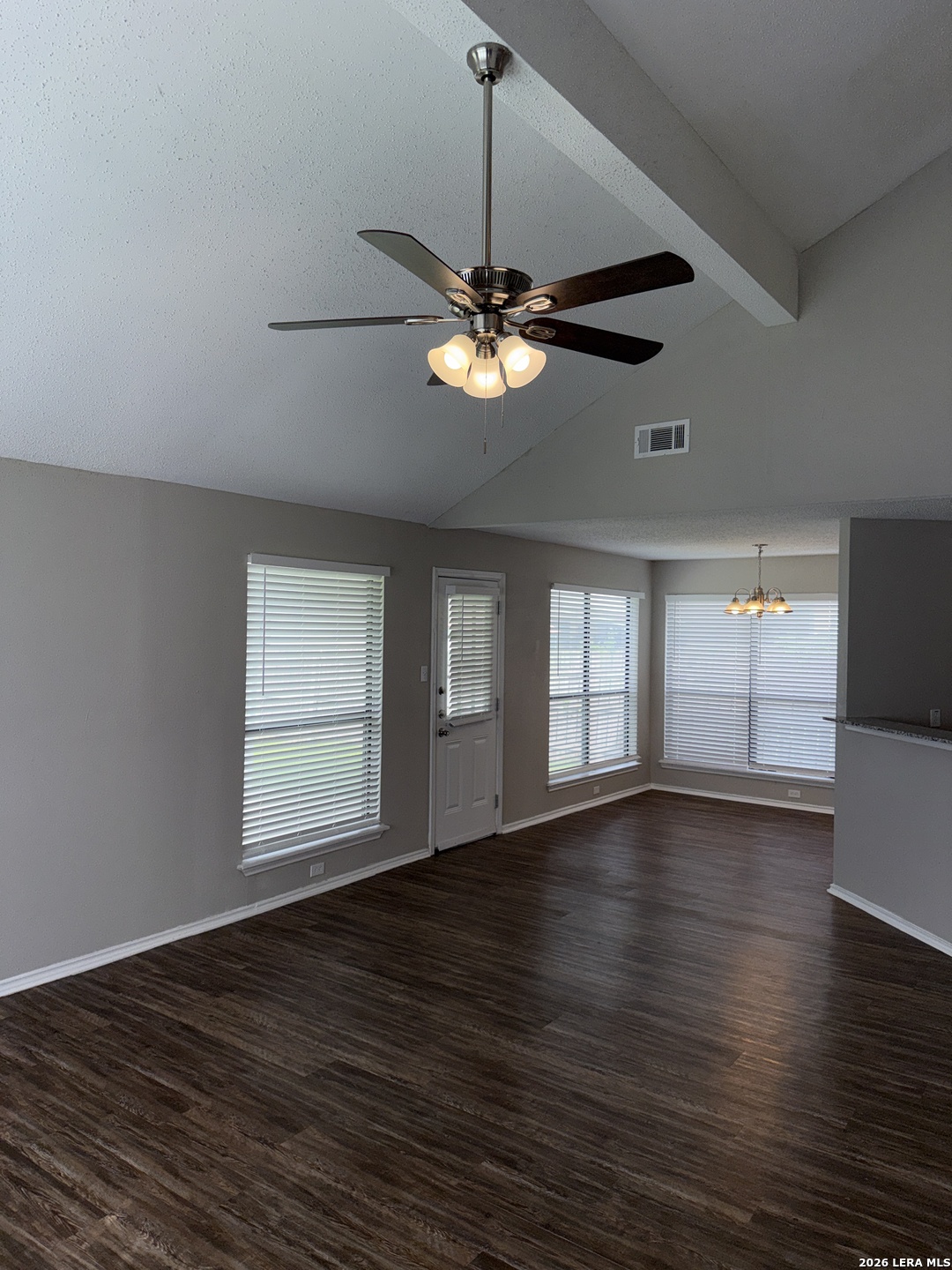 5223 Fawn Lake San Antonio TX 78244