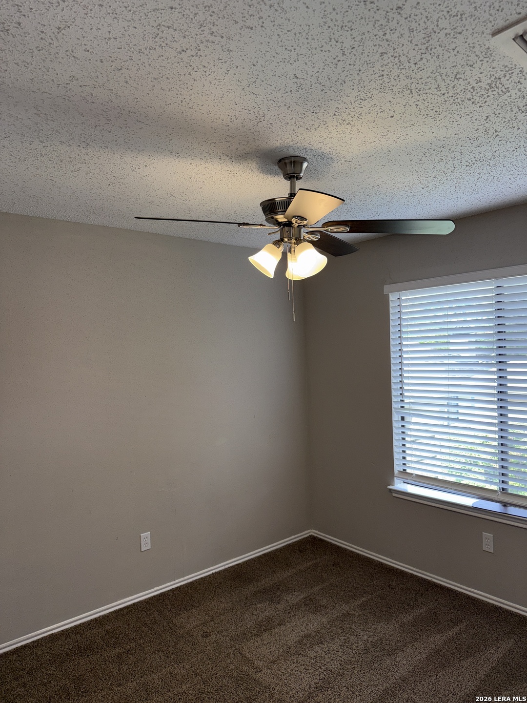 5223 Fawn Lake San Antonio TX 78244