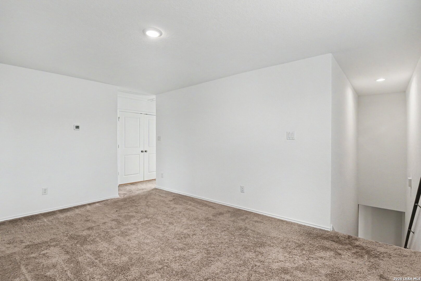 5447 Daphne Path San Antonio TX 78253