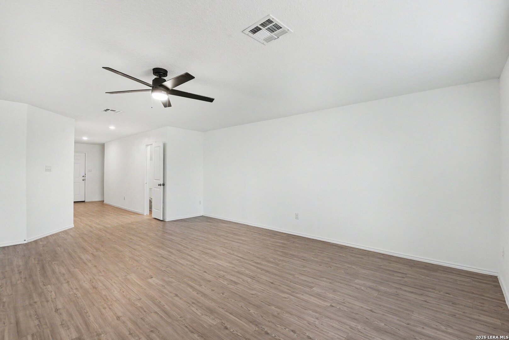 5447 Daphne Path San Antonio TX 78253