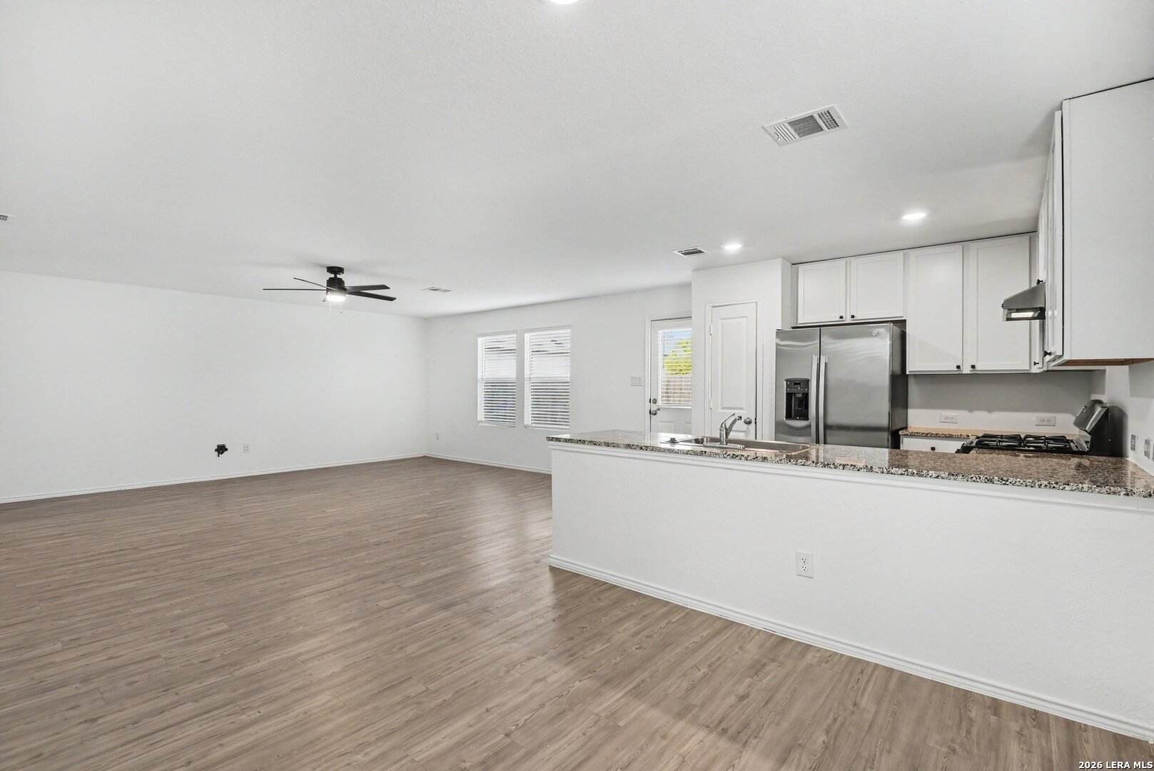 5447 Daphne Path San Antonio TX 78253