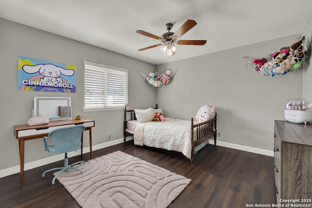 9302 SW Valley Bend San Antonio TX 78250