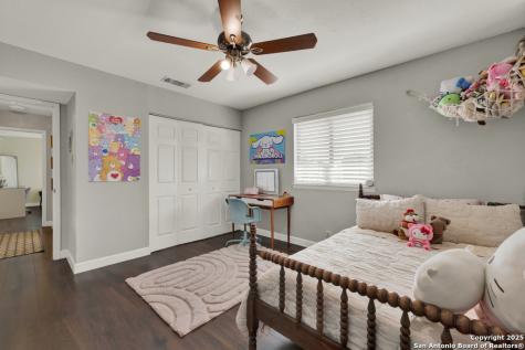 9302 SW Valley Bend San Antonio TX 78250