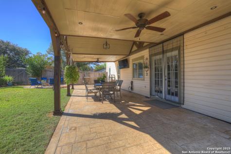 9302 SW Valley Bend San Antonio TX 78250