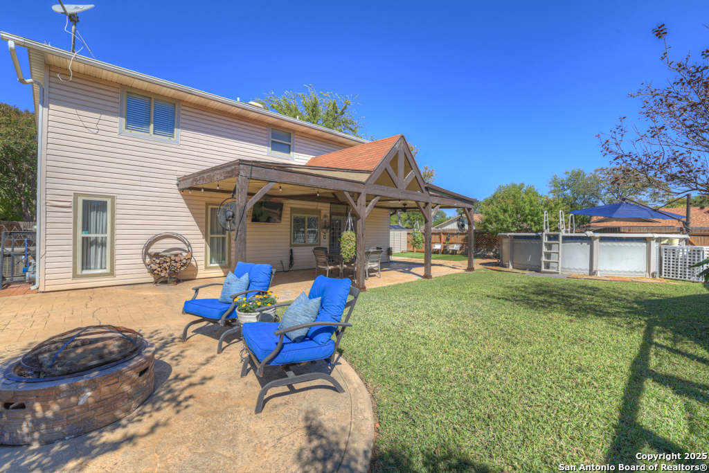 9302 SW Valley Bend San Antonio TX 78250