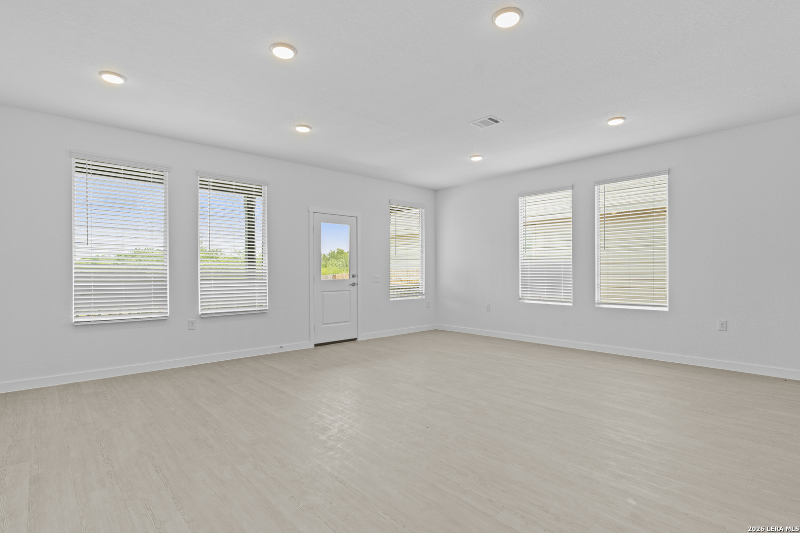 518 Lew Pass San Antonio TX 78221