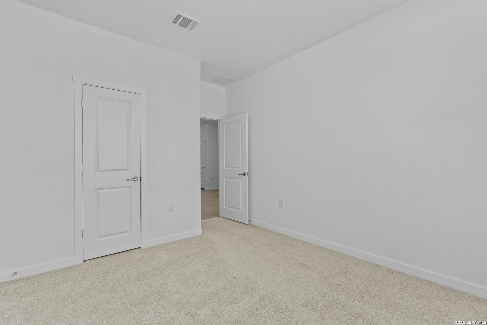 518 Lew Pass San Antonio TX 78221
