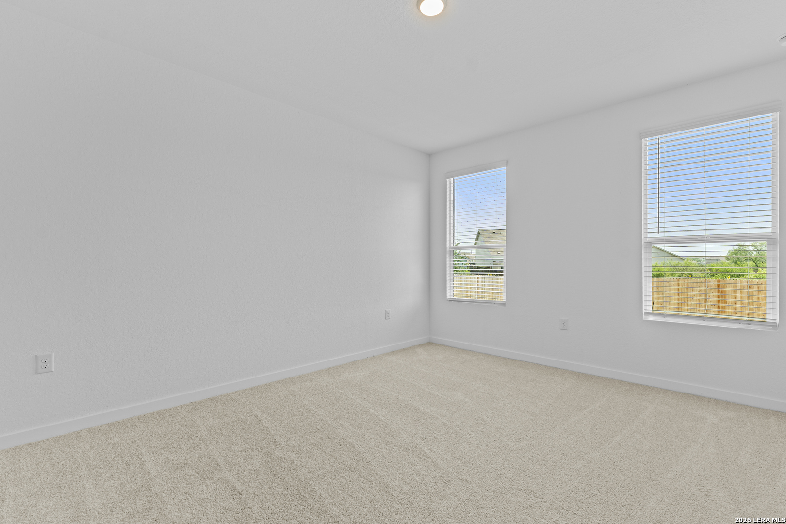 518 Lew Pass San Antonio TX 78221