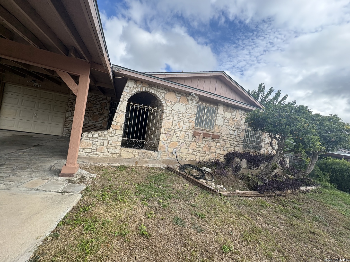 6111 Viva Max San Antonio TX 78238