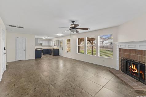 4039 Angel Trumpet San Antonio TX 78259