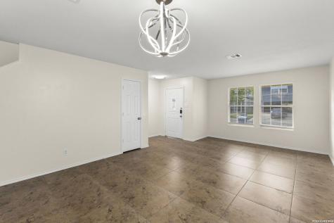 4039 Angel Trumpet San Antonio TX 78259