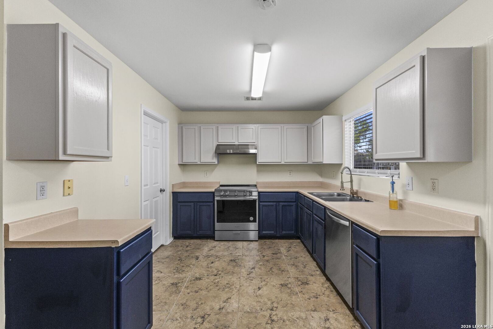 4039 Angel Trumpet San Antonio TX 78259