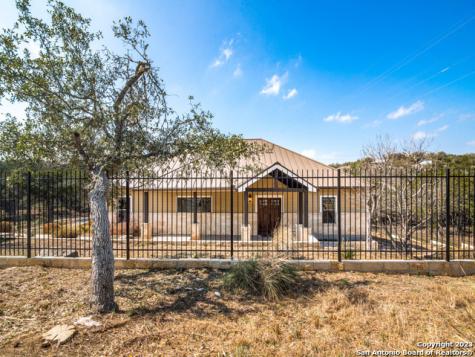 3009 Ridge Crossing Bulverde TX 78163
