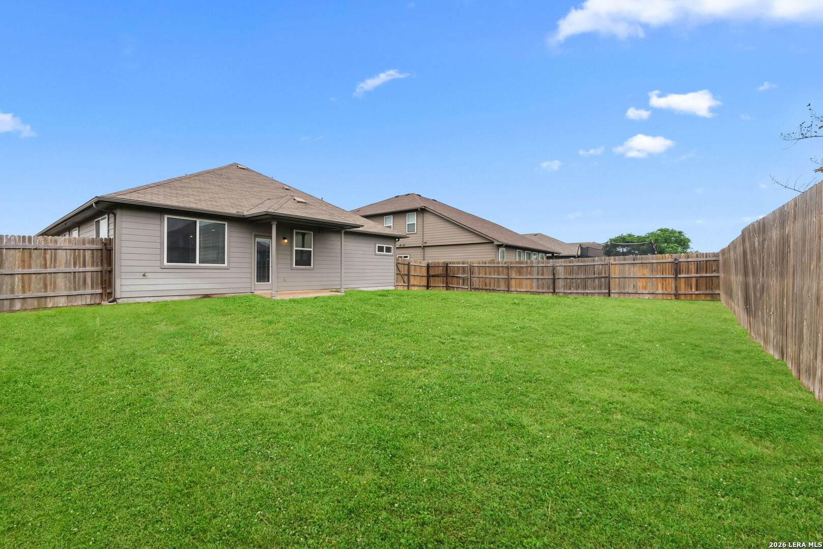 1351 Fall Cover New Braunfels TX 78130