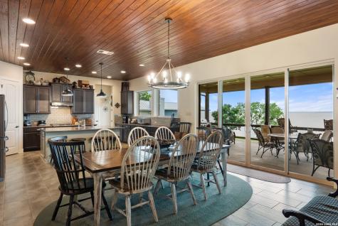 207 Emeralds Drive Burnet TX 78611