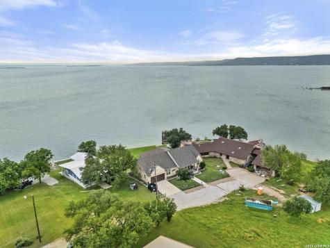 207 Emeralds Drive Burnet TX 78611