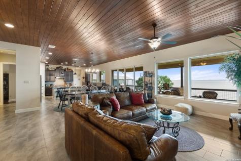 207 Emeralds Drive Burnet TX 78611