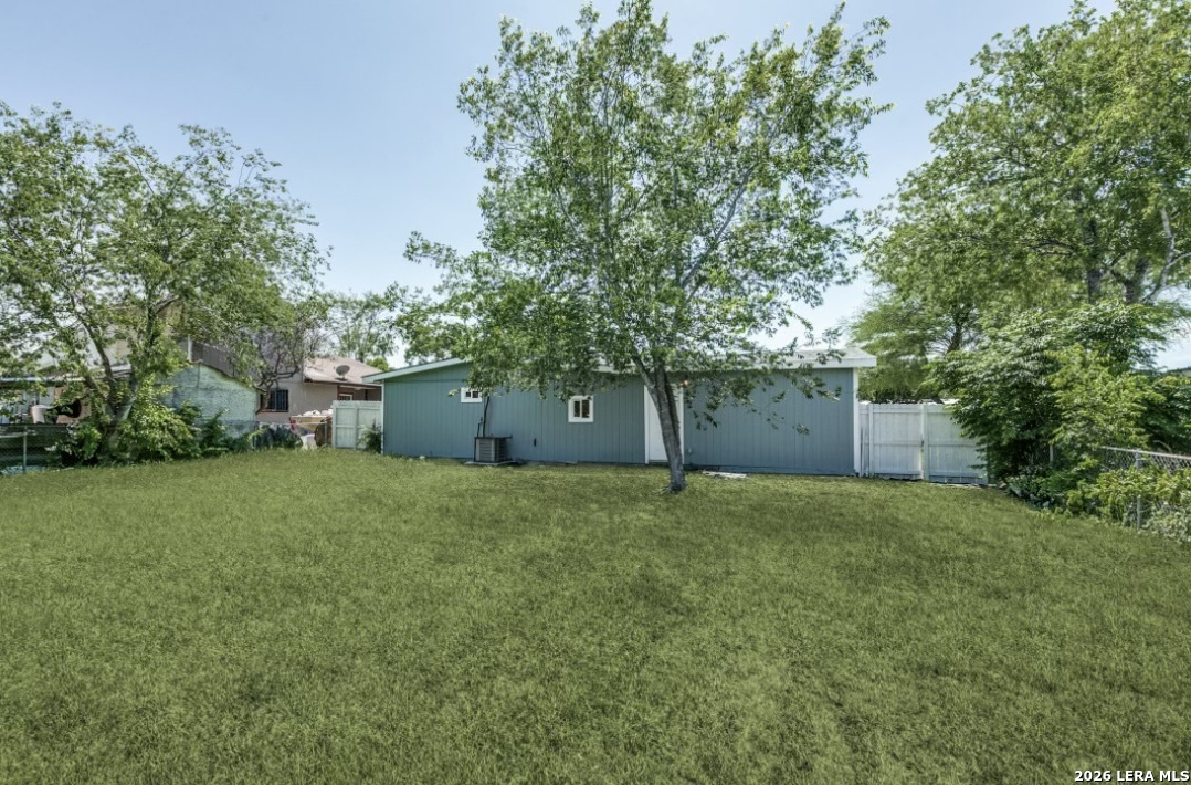 7518 Sleepy Valley Drive San Antonio TX 78242