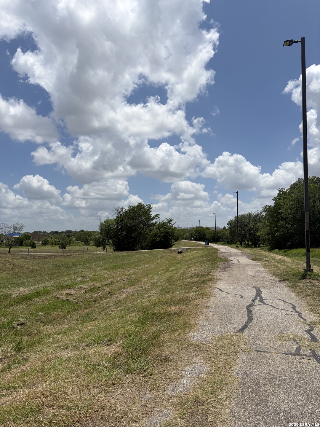 7518 Sleepy Valley Drive San Antonio TX 78242
