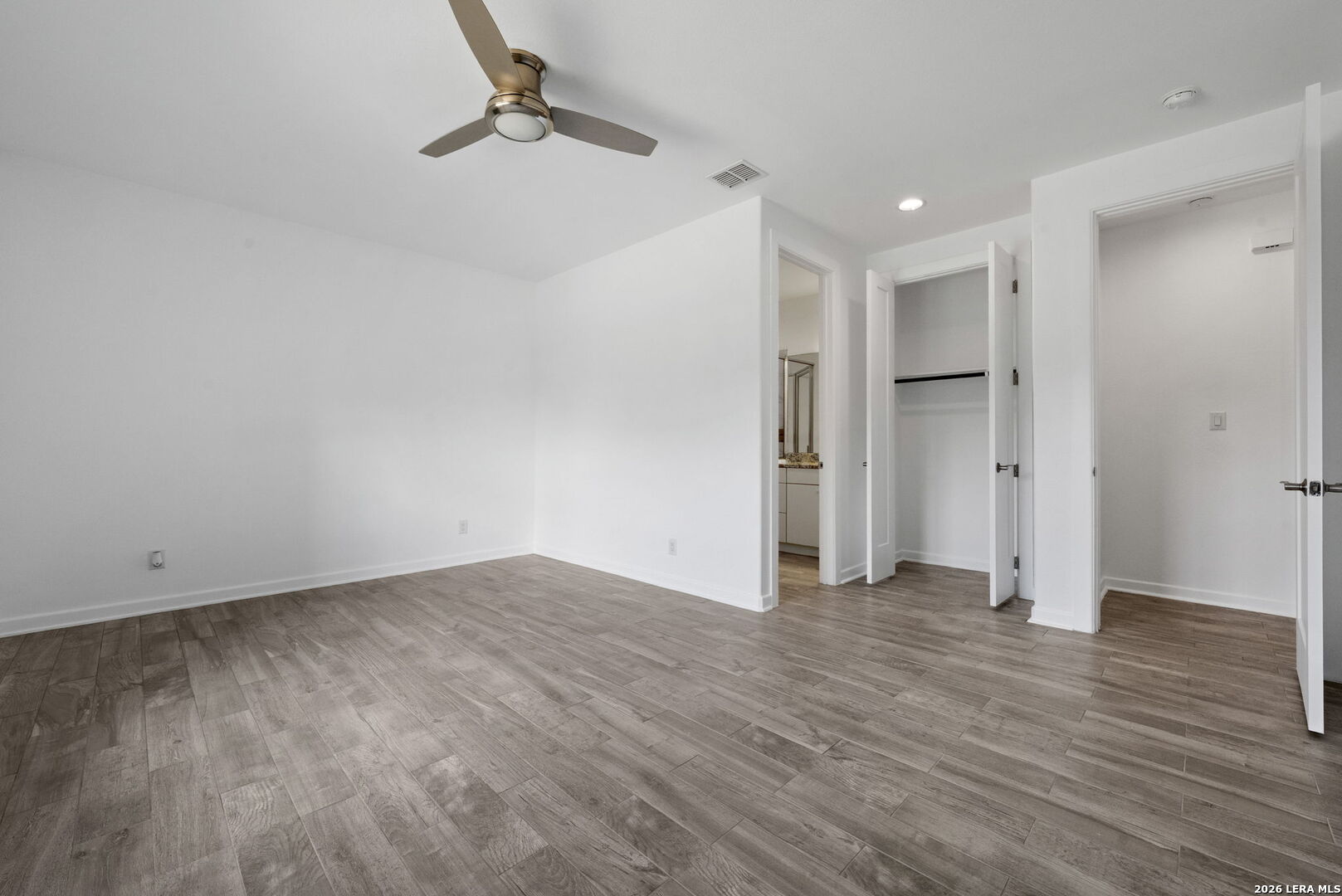 1303 Summerfield San Antonio TX 78258