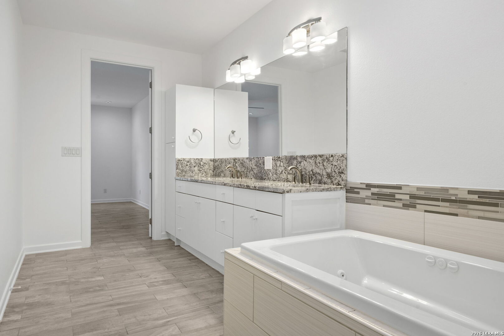 1303 Summerfield San Antonio TX 78258