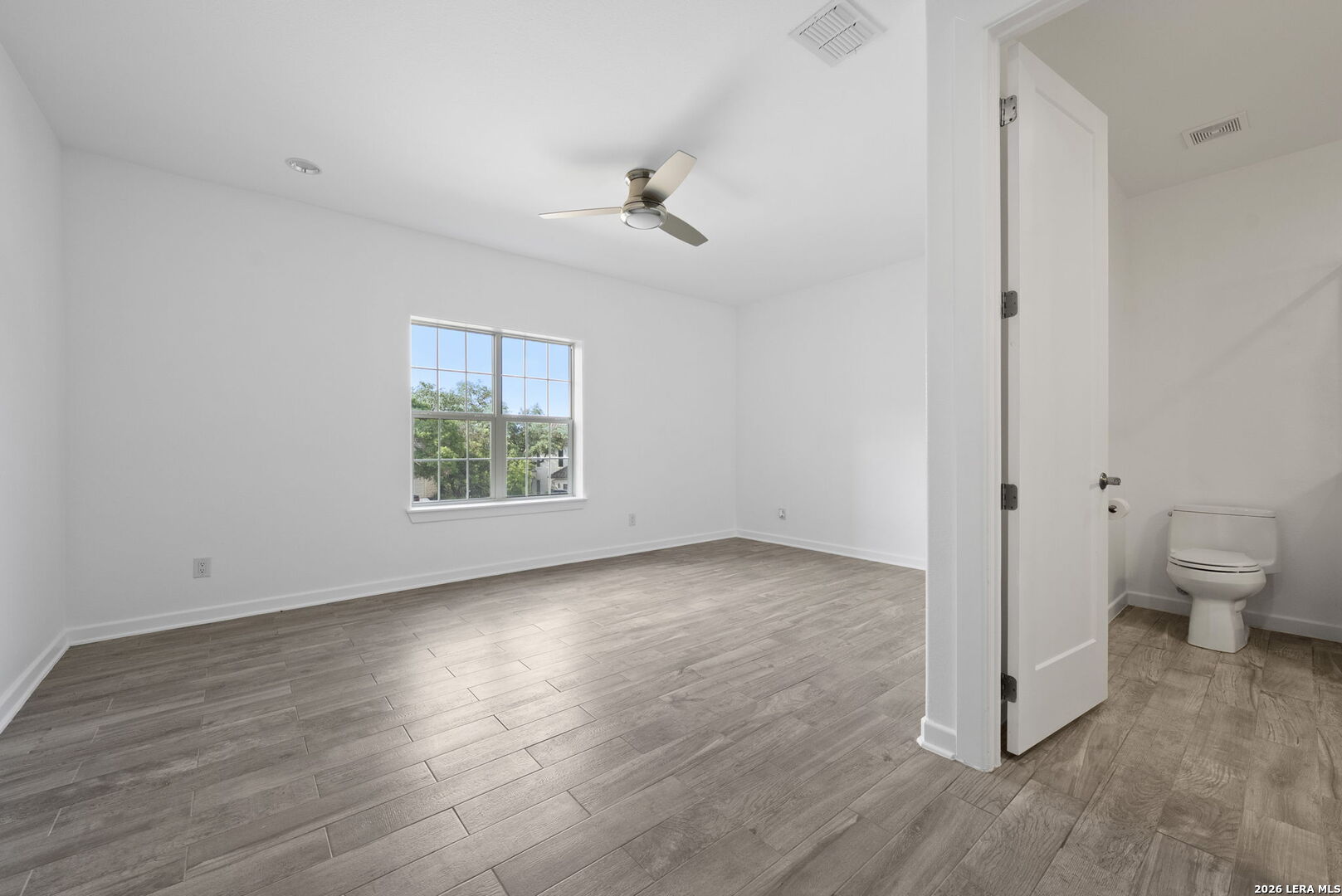 1303 Summerfield San Antonio TX 78258