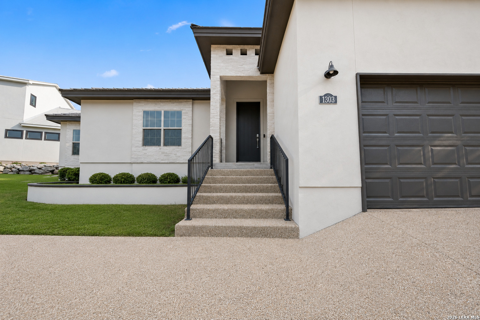 1303 Summerfield San Antonio TX 78258