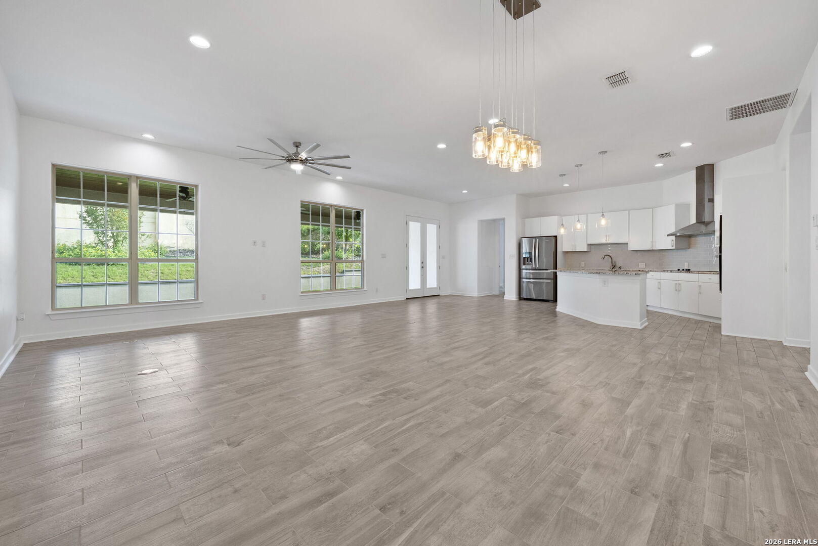 1303 Summerfield San Antonio TX 78258