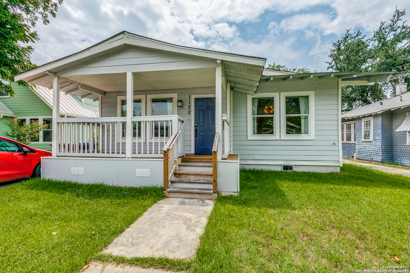 1122 W Craig Place San Antonio TX 78201