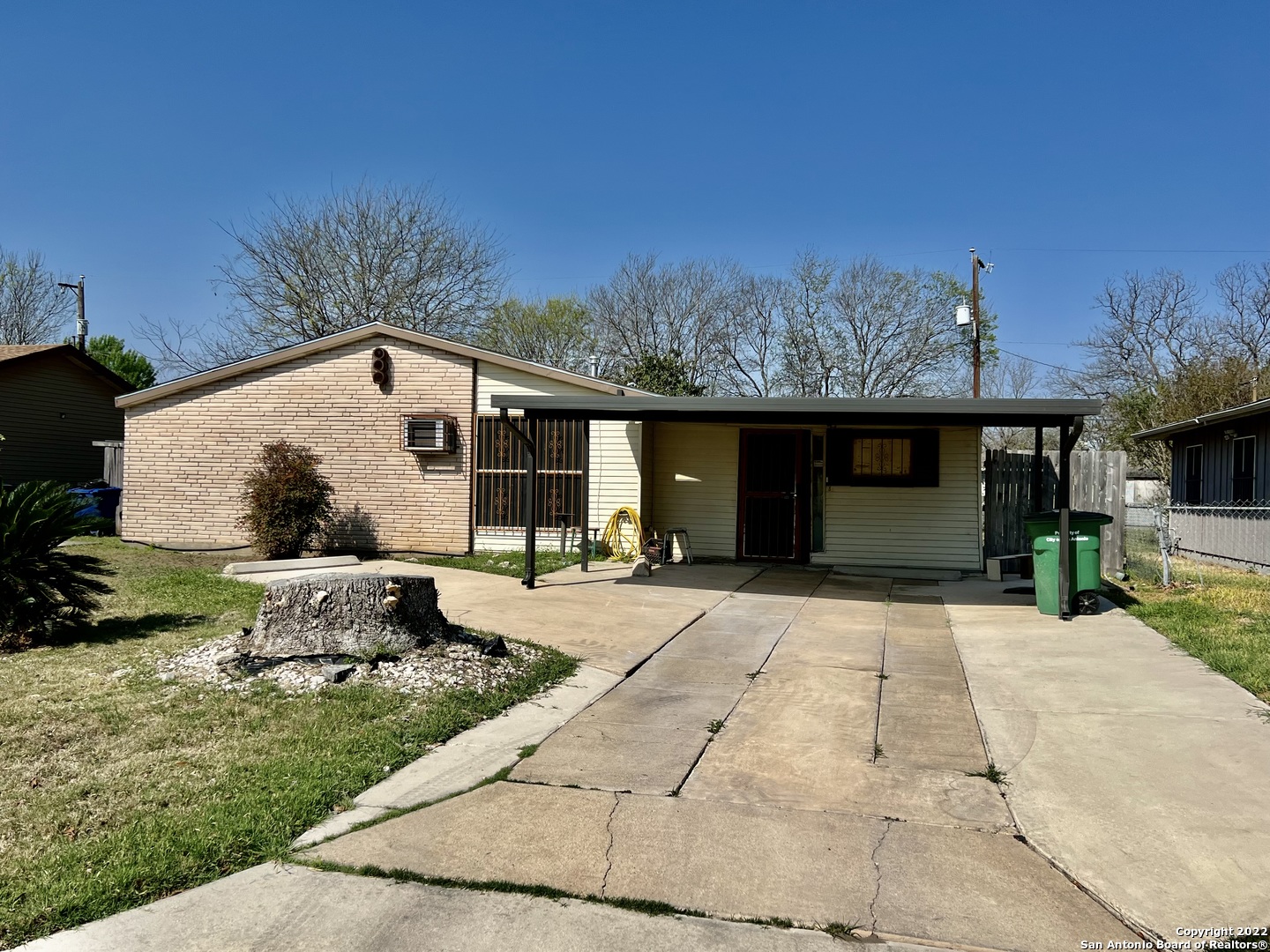 815 Dunwoodie Drive San Antonio TX 78219