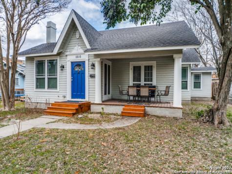 1215 W Mistletoe Avenue San Antonio TX 78201
