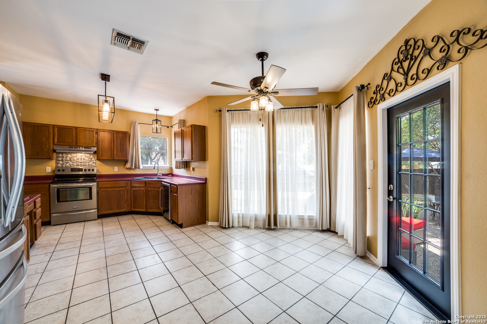7711 Southerland San Antonio TX 78250
