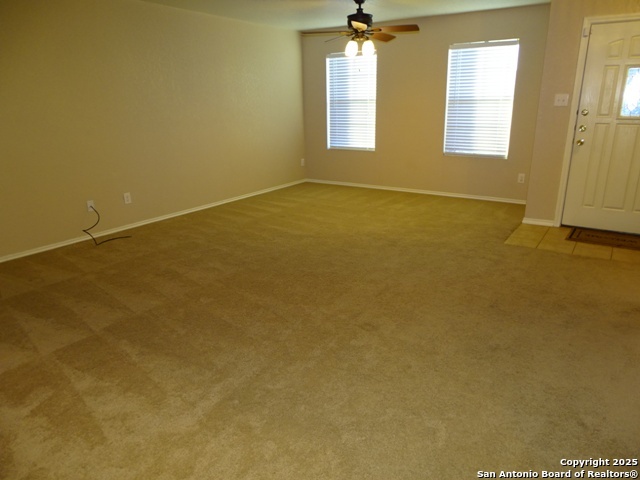 153 Hinge Chase Cibolo TX 78108