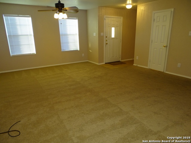 153 Hinge Chase Cibolo TX 78108