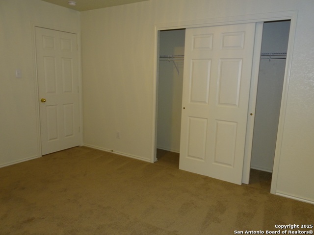 153 Hinge Chase Cibolo TX 78108